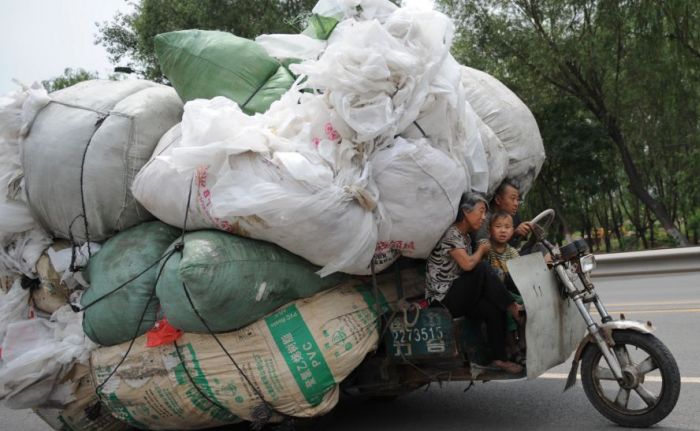 over_loaded_vehicles_08.jpg