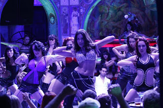 Latest Garam Gossips - No. 1 Bollywood Information Website: Saif's new