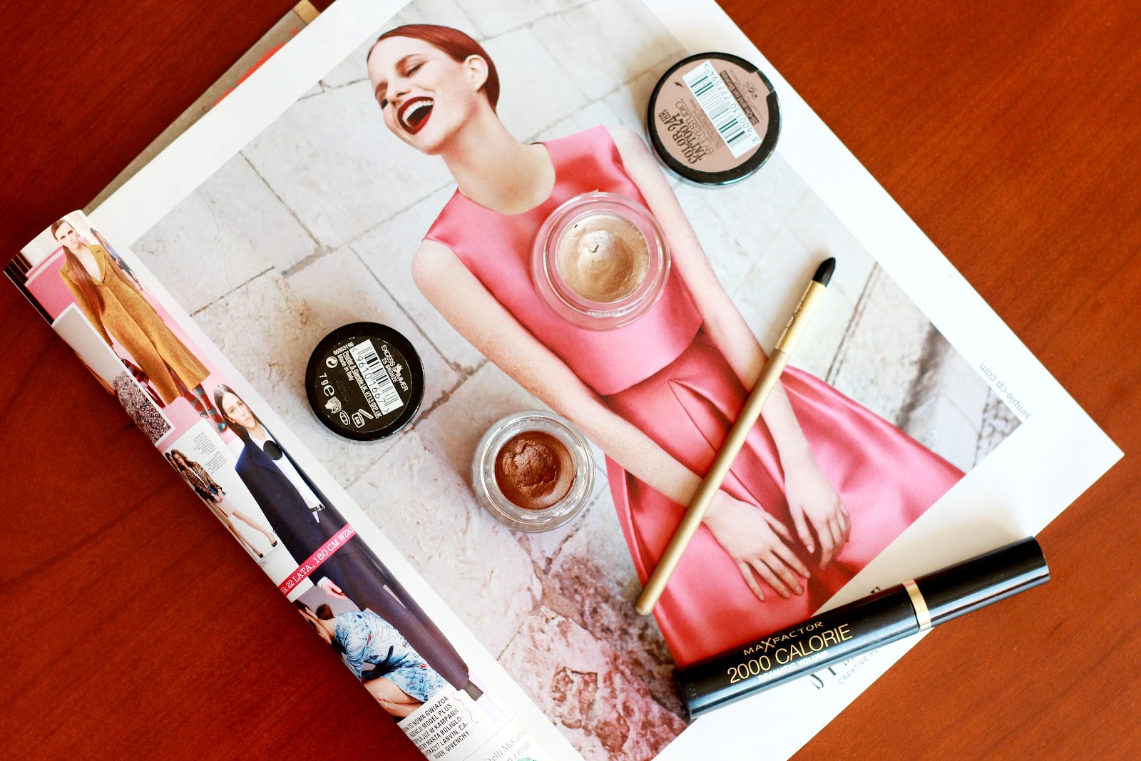 Maybelline color tattoo 35 on and on bronze, Max Factor excess shimmer 25 in Bronze, Max Factor 2000 Calorie, summer eyes makeup