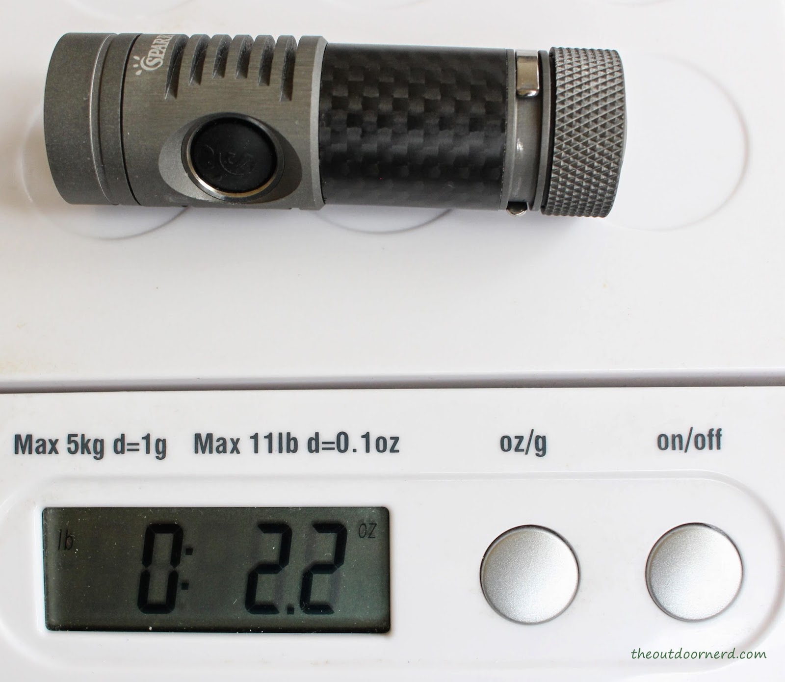 Spark SF3 1xCR123A Flashlight - On Scale With EagleTac 750 mAh Li-Ion Cell Spark SF3 1xCR123A Flashlight - On Scale With EagleTac 750 mAh Li-Ion Cell