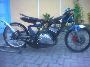 MOTOR DRAG | foto gambar motor modifikasi drag Terbaru 2013