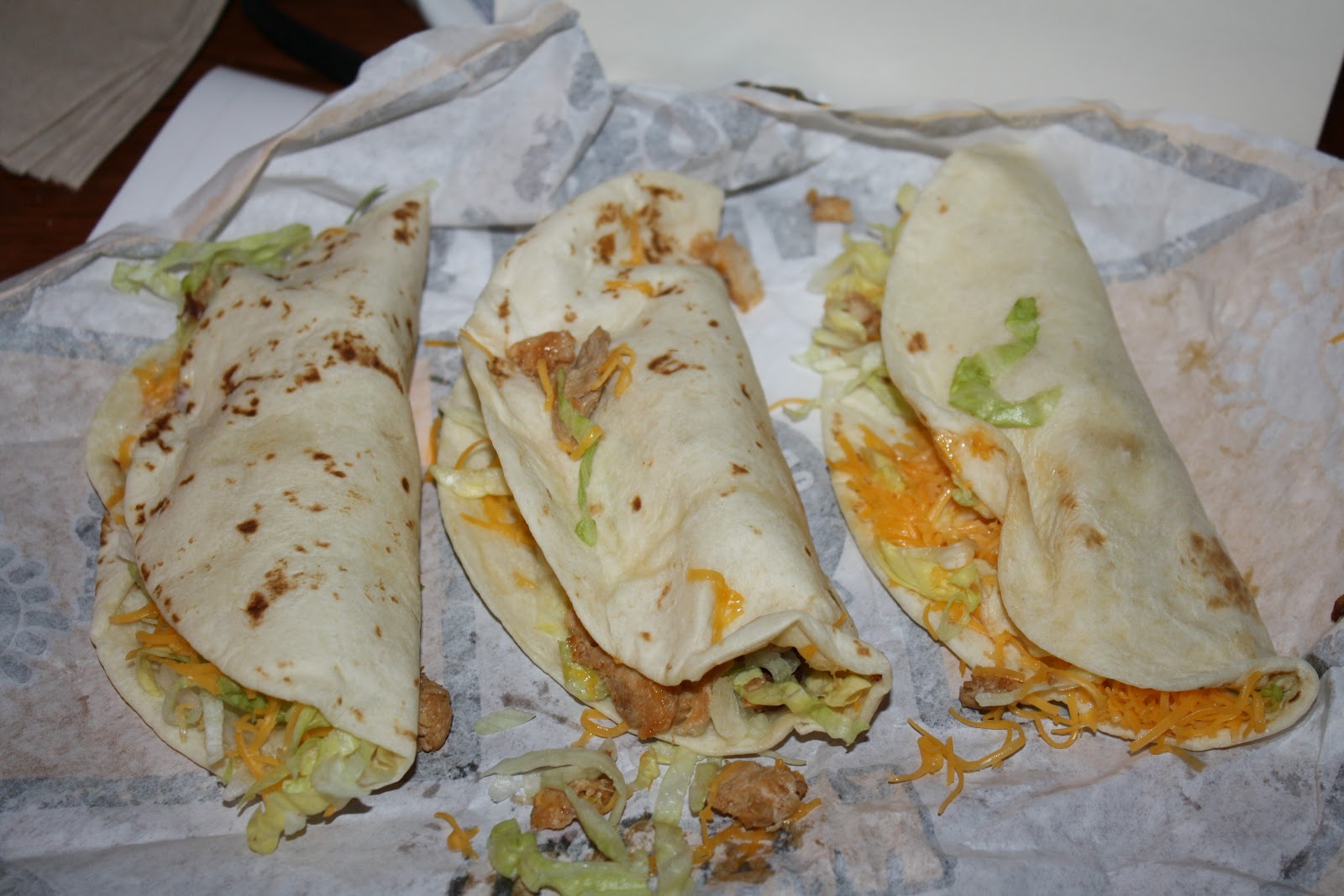 An Immovable Feast: Del Taco Grilled Chicken Tacos