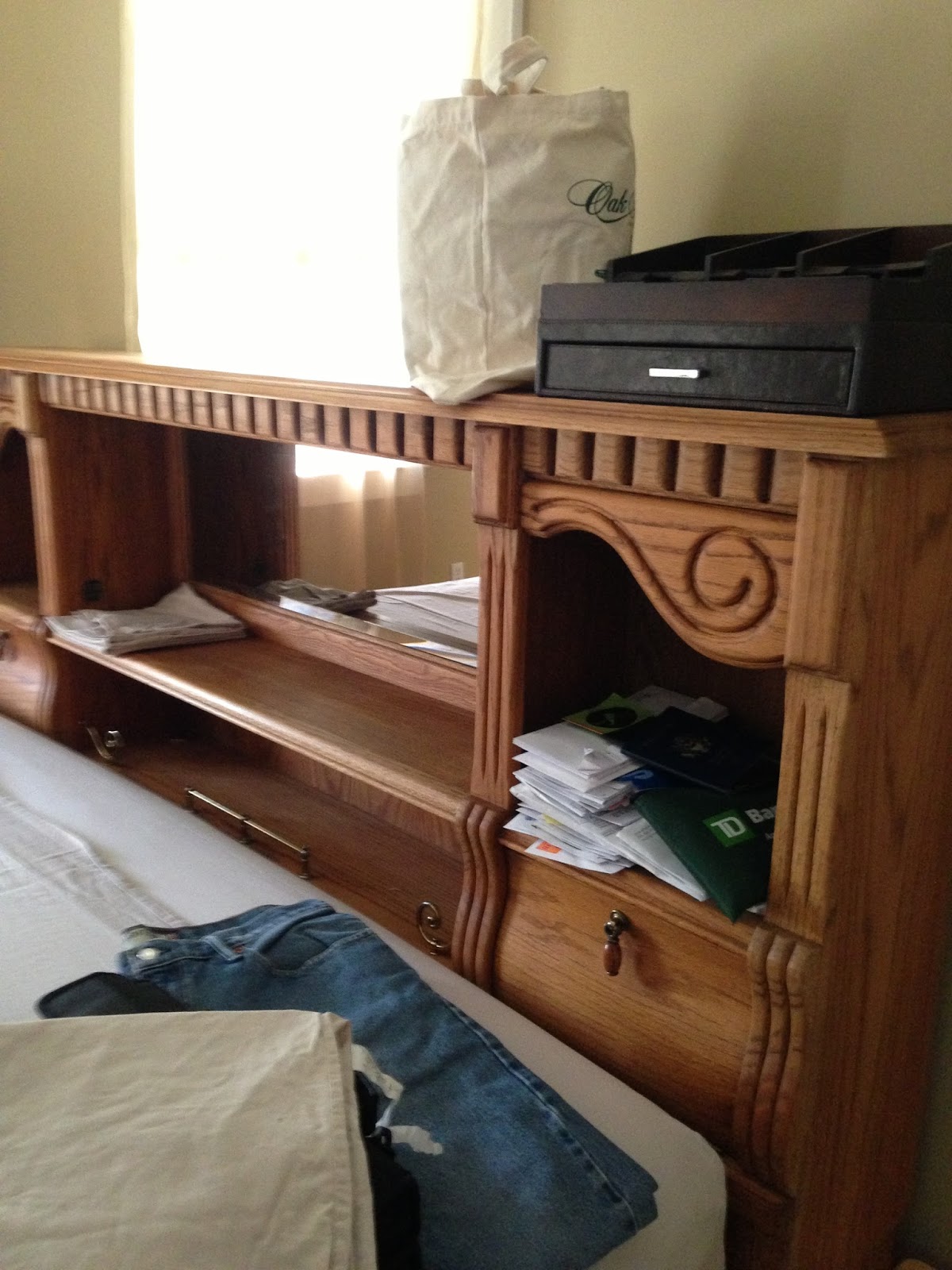 Milford Moving Sale Entire Oakwood Interior Bedroom Set
