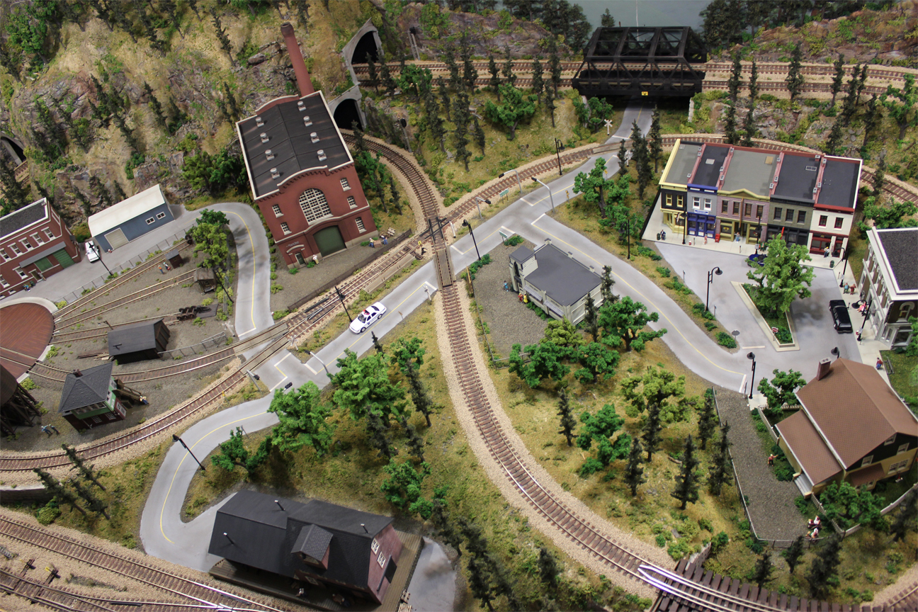 TY'S MODEL RAILROAD Layout Scenery Part V Details