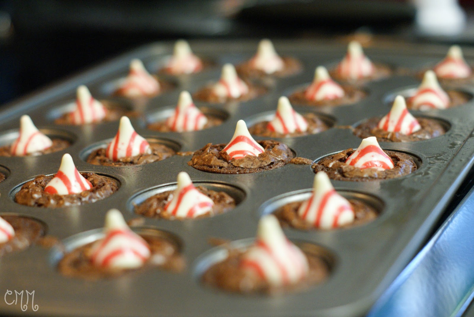 Candy Cane Kiss Brownie Bites Wholehearted Finishing