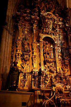 Gaudy gold altar, Sevilla