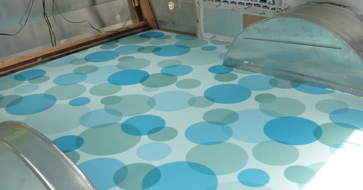 The Pearl Bubble Fun Flooring installed!