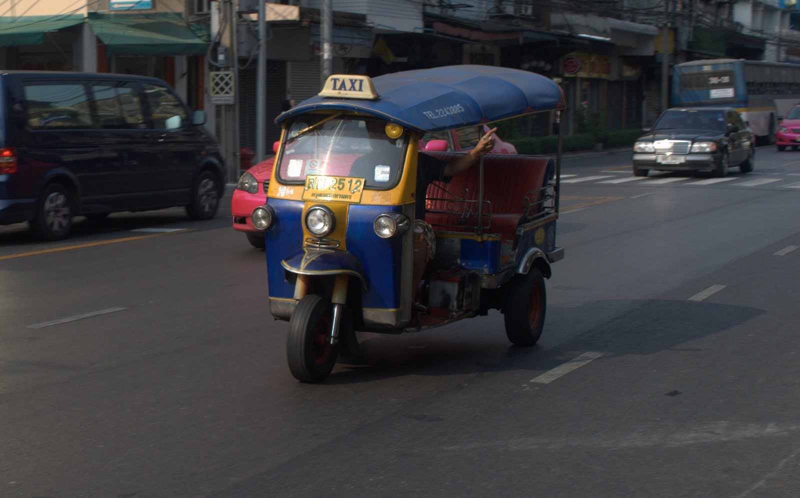 Faces da Tailândia: Tuc Tuc