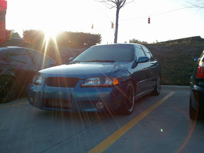 2012 Nissan Sentra SE-R Wallpaper