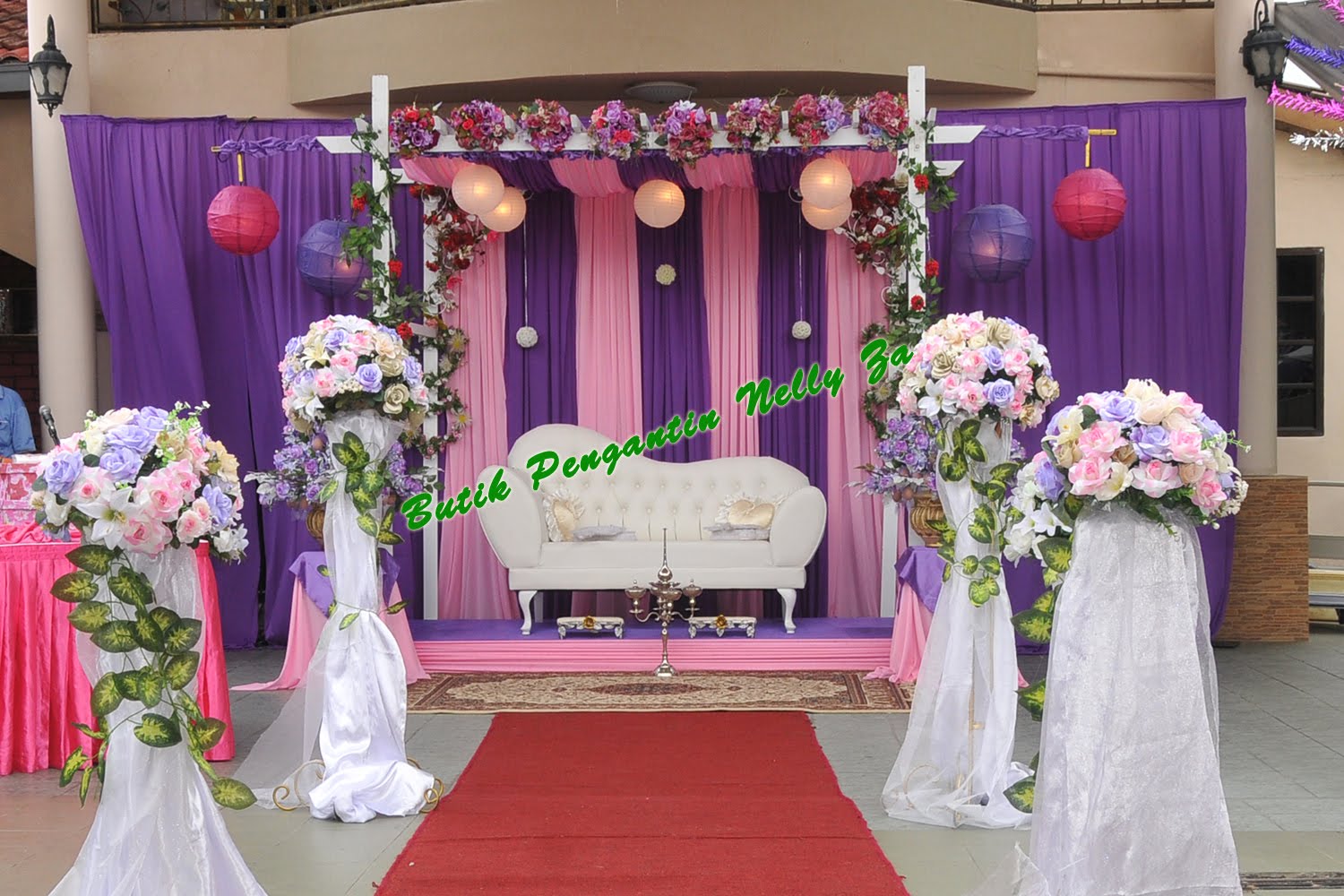 Pelamin+Terbaru Butik Pengantin Nelly Za: Koleksi pelamin terbaru 2012.