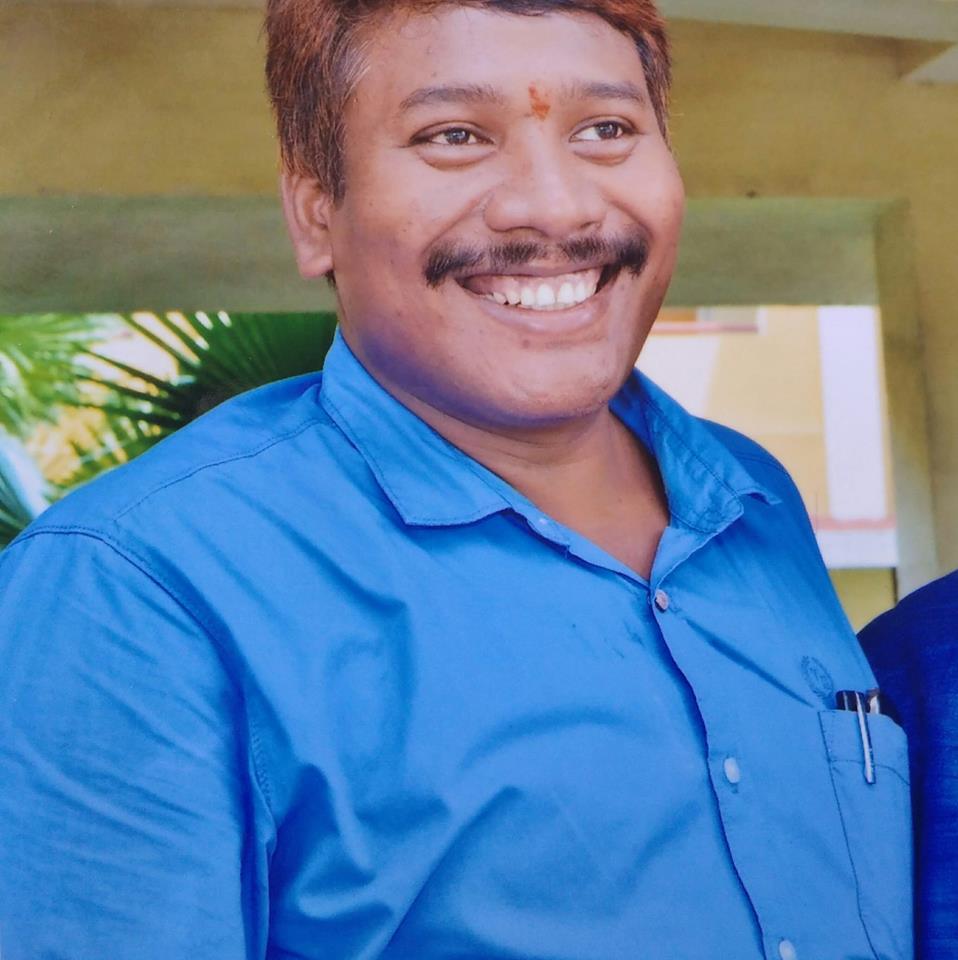Dr. Ashutosh Mandavi