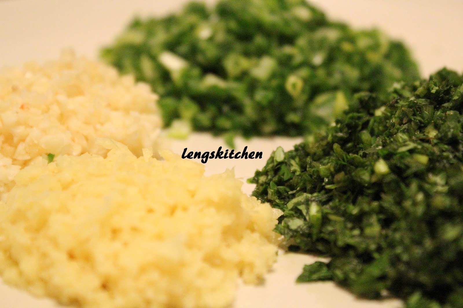 Kitchen Chaos Chinese Cilantro Scallion Dipping Sauce 芫茜姜葱油