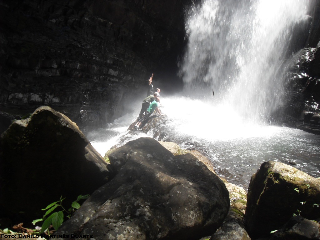 PETAR - Cachoeira Beija-Flor