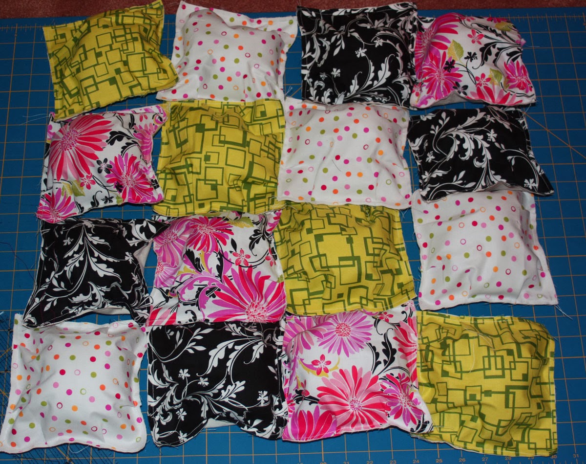 Inspired by Fabric Puff Pillow Tutorial