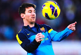 lionel messi doing practise with football
