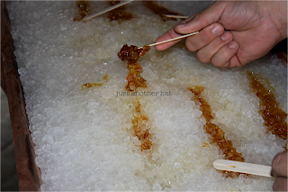 knotts winter wonderland maple syrup lollipop