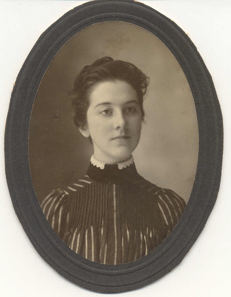 oval painting of a two children