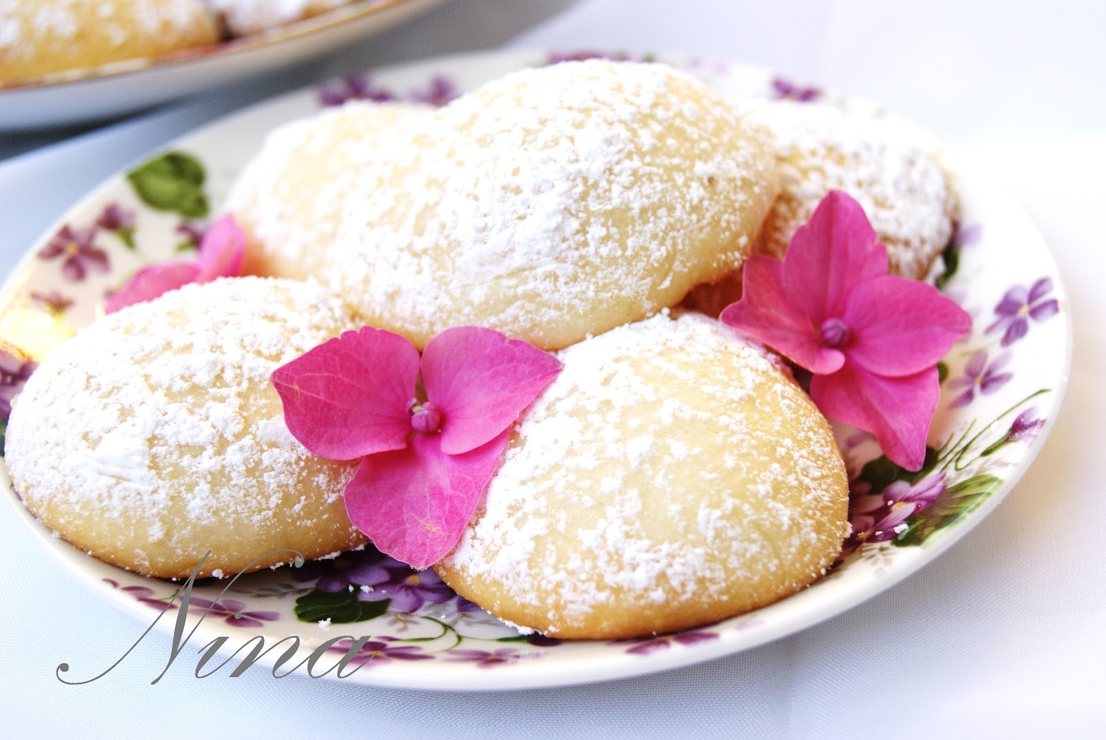 NINA'S RECIPES..... TEA TIME COOKIES AND TEA
