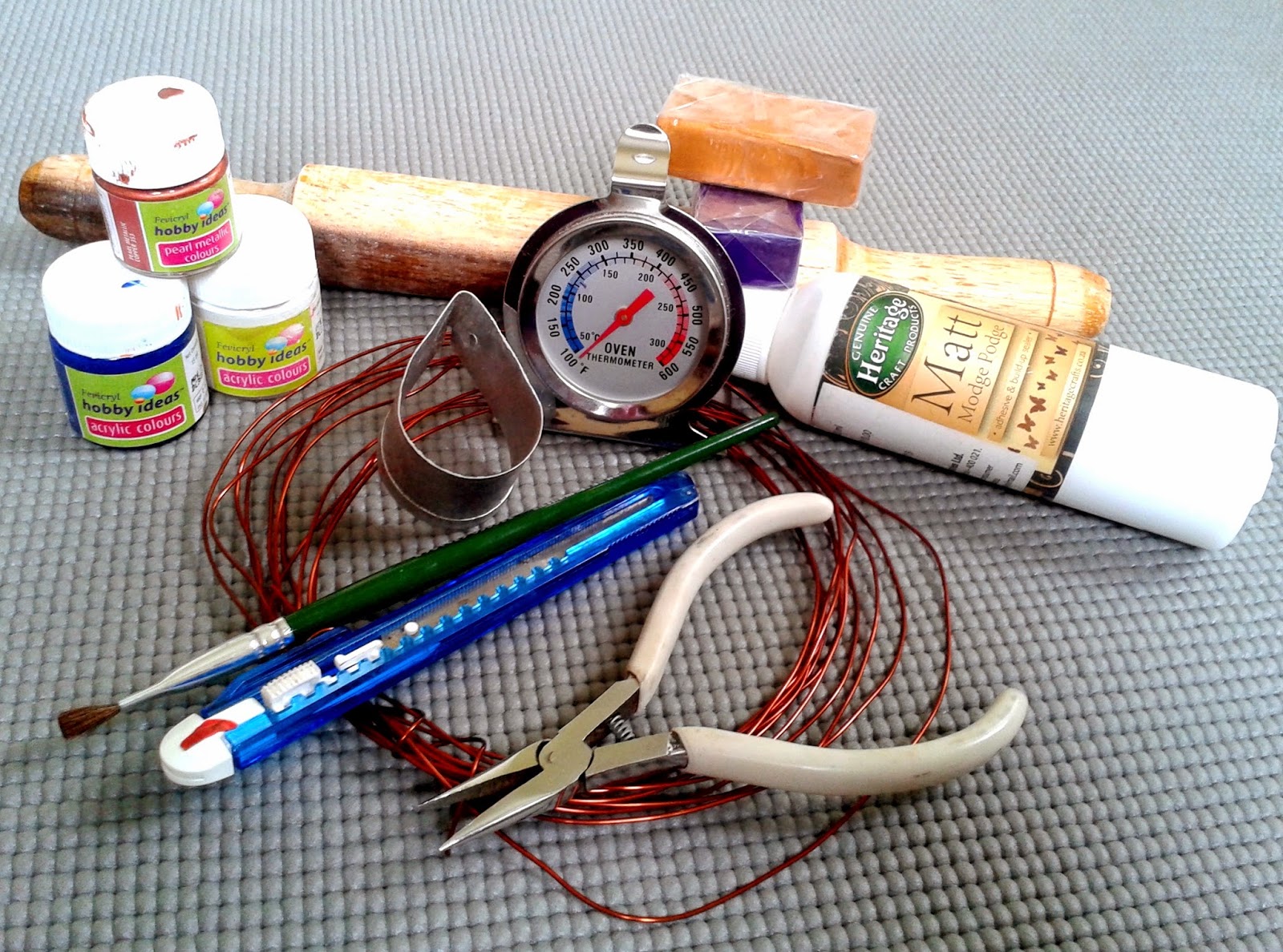 everything.an.experiment Basic tools list for the frugal crafter