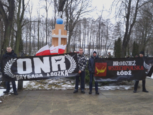 Narodowcy z Łodzi w hołdzie powstańcom