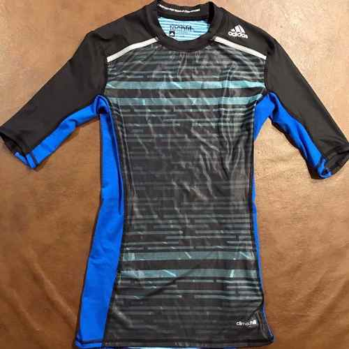 remera adidas techfit