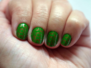 Manicura Verde Con Estampación