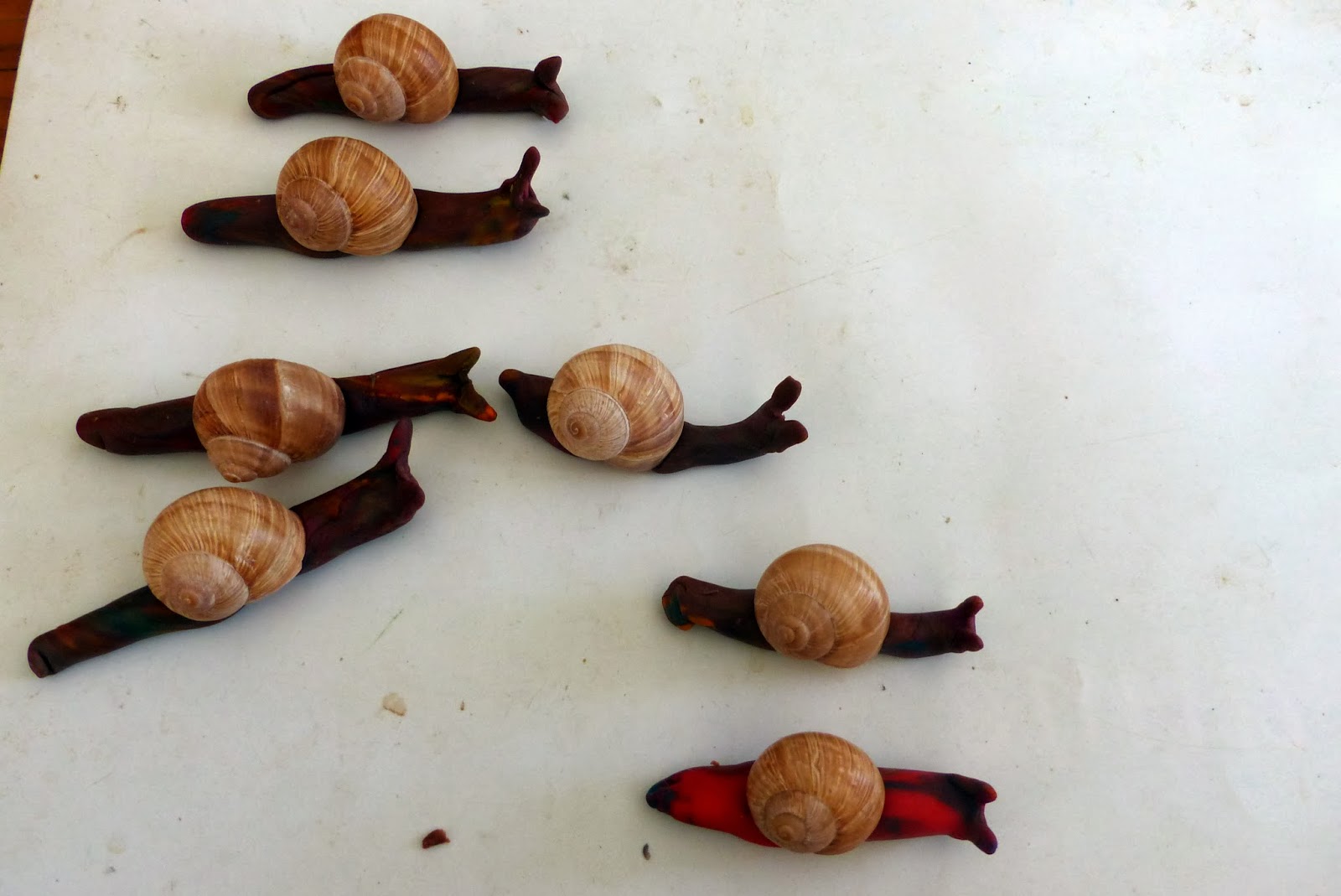 Escargot en pâte à modeler
