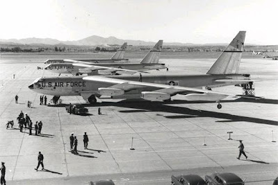 B-29 Lucky Lady II: O primeiro avião a dar a volta ao mundo sem escalas Lucky+Lady+III