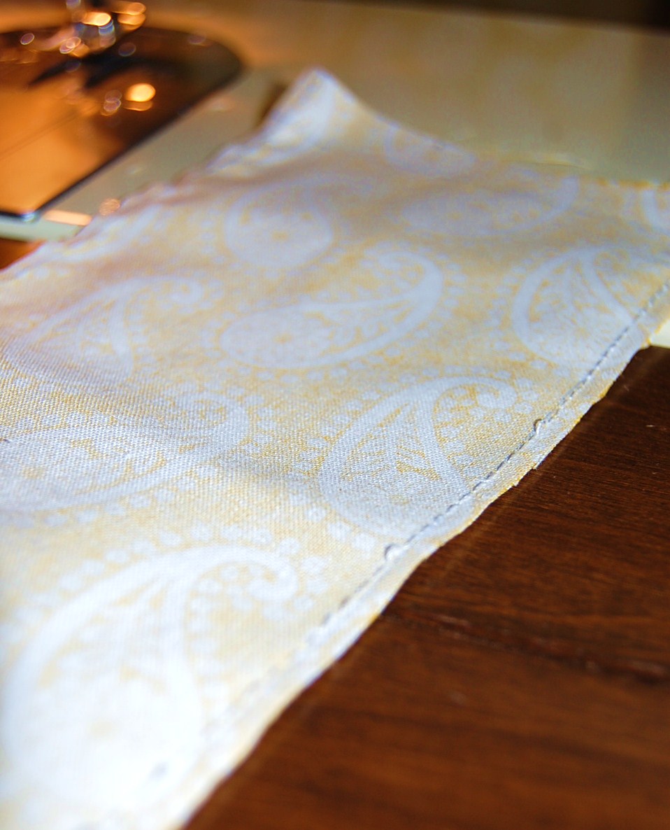 Mommy Monologue DIY Wednesdayrice filled eye pillow aka hot/cold pack