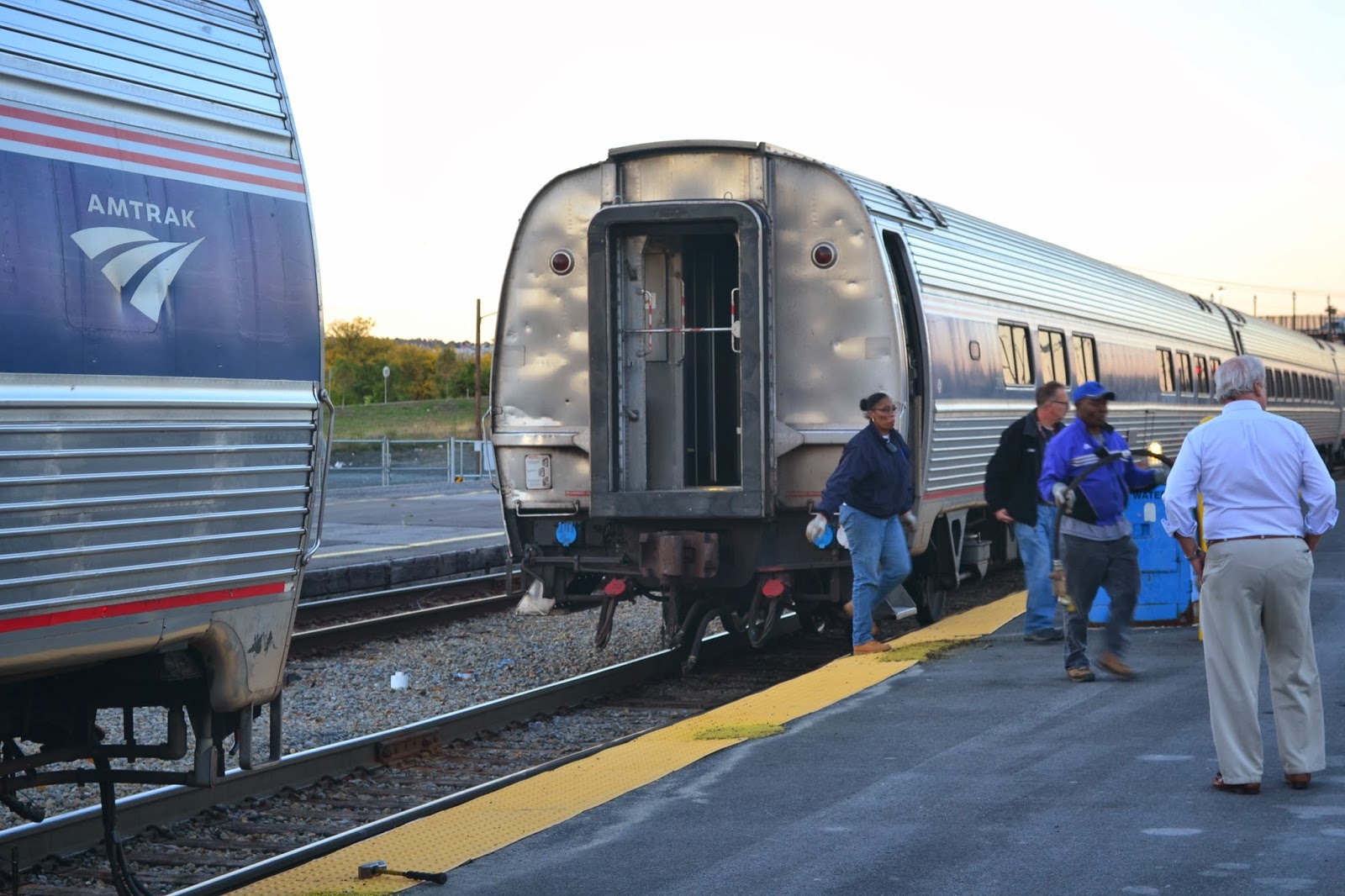 Perigargan Amtrak Snapshots From New York To Chicago