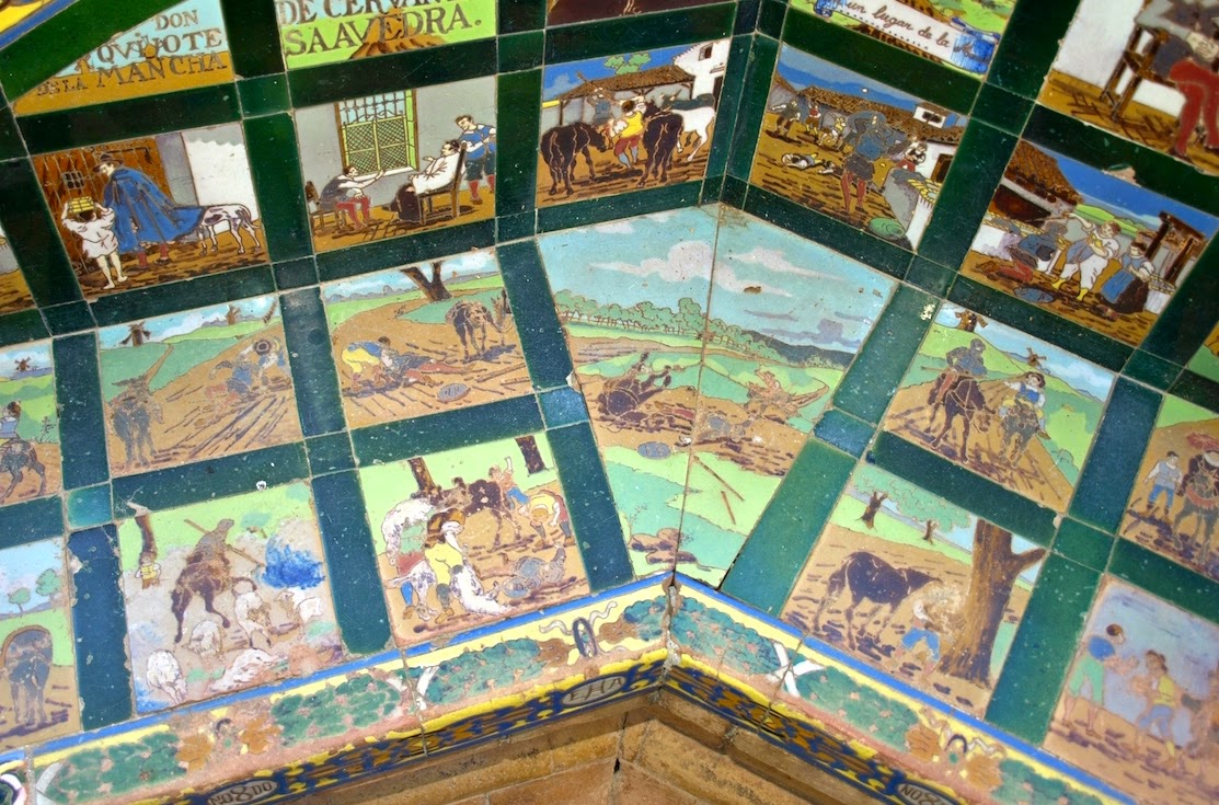 Sevilla Daily Photo La Glorieta de Cervantes (3)