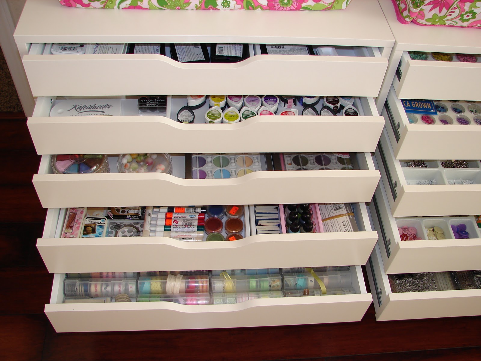 Weinregal Hutten Ikea Bewertung ~ The shelves I got at Home Depot on sale for about $10 each on sale I Weinregal Hutten Ikea Bewertung ~ The shelves I got at Home Depot on sale for about $10 each on sale I