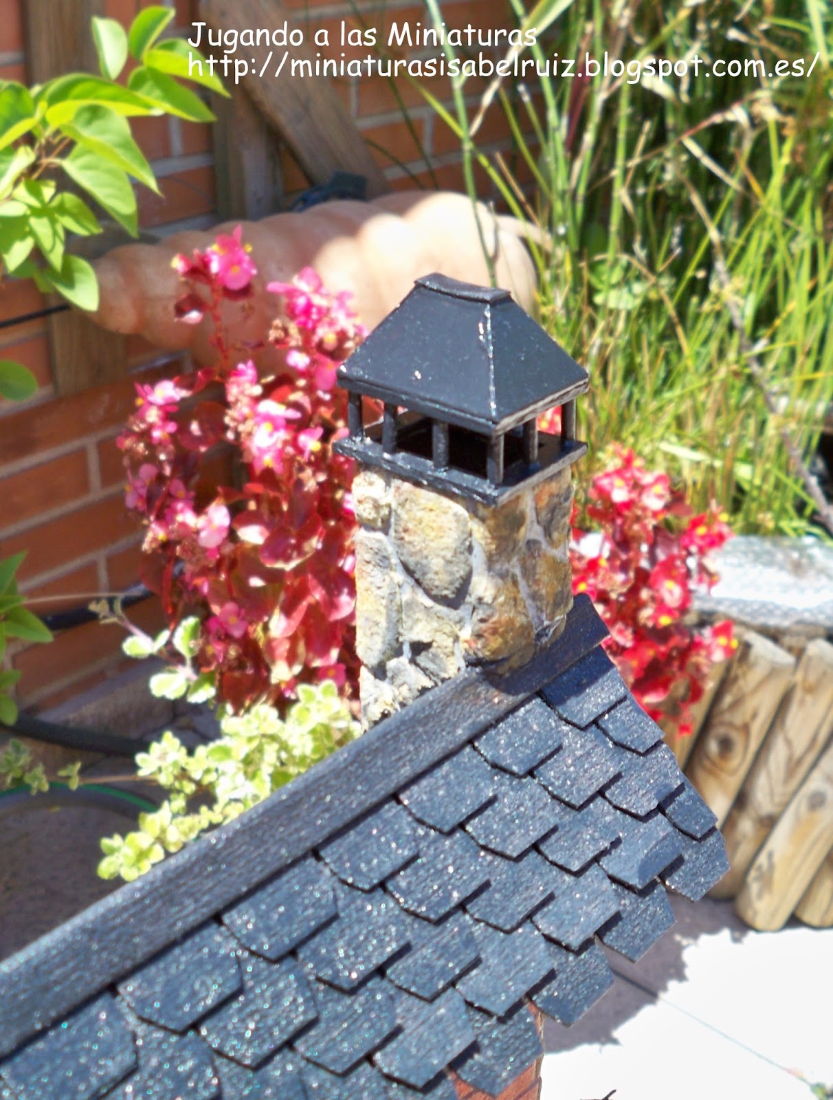 Jugando a las Miniaturas: Chimenea y suelo