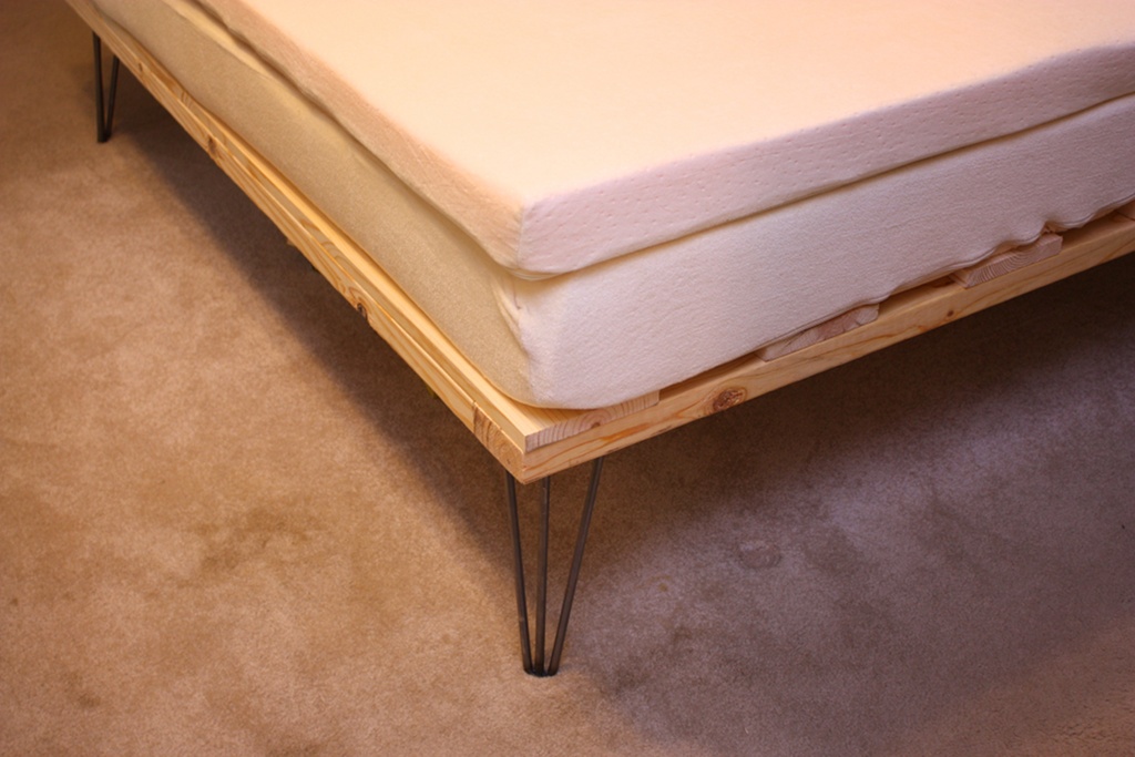 cheap wood platform for memory foam mattress