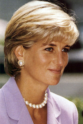 FASHION-KANT: Princess Diana