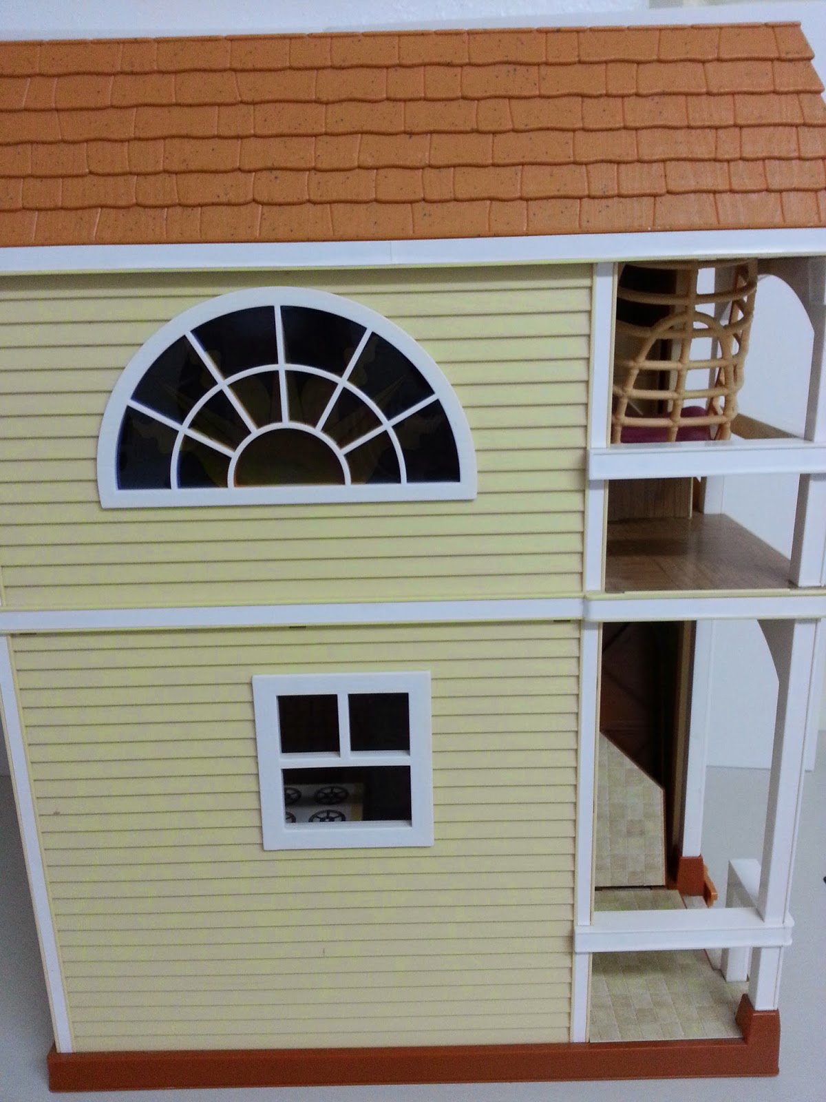 Jane Chérie Hannah Montana Malibu Beach House