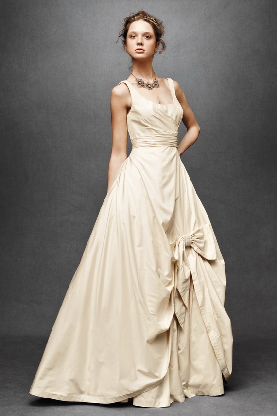 Posted by Admin Labels Vintage Elegant Ball wedding gowns 