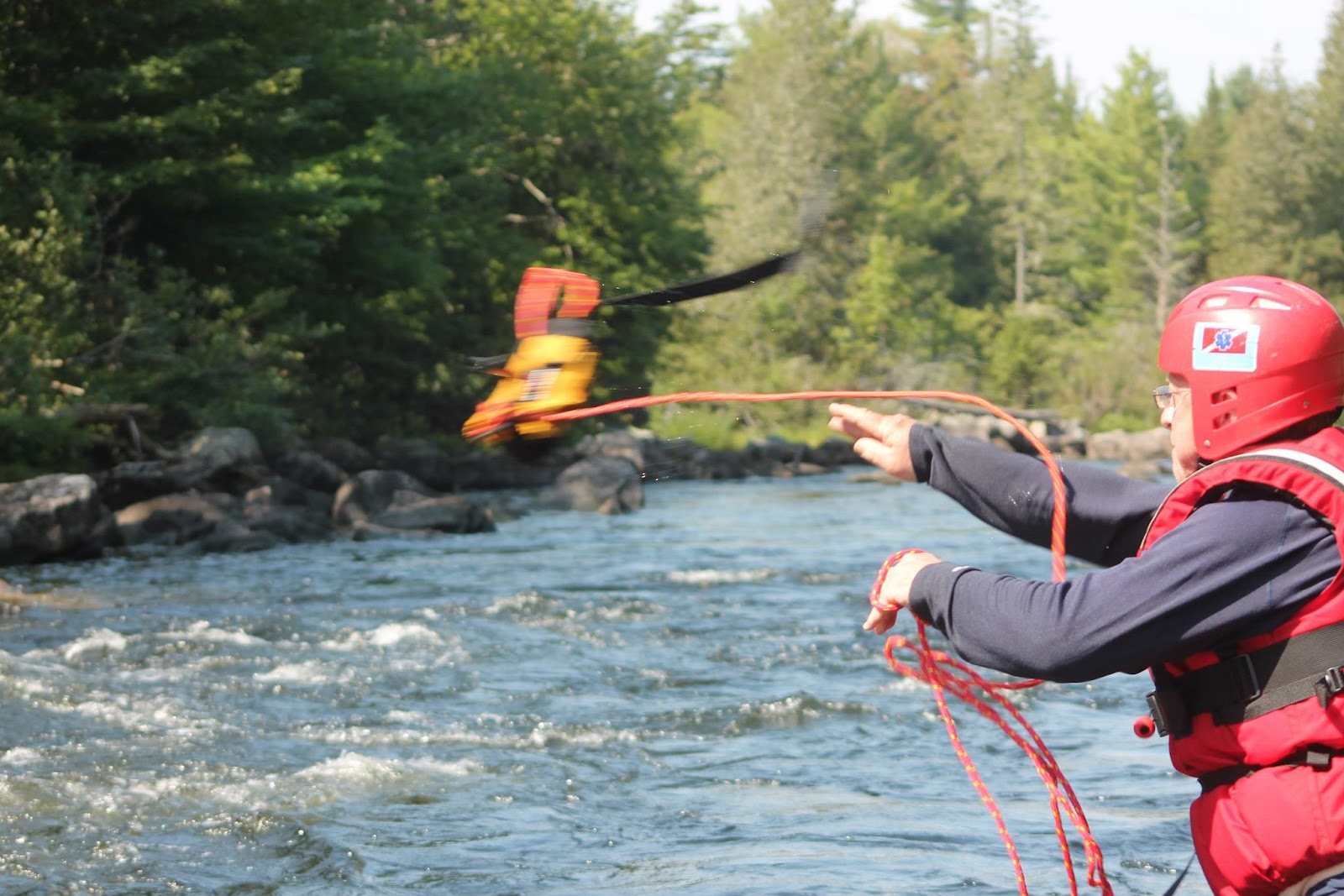 Franklin Search & Rescue Weekend Swiftwater Rescue Class on the Rapid