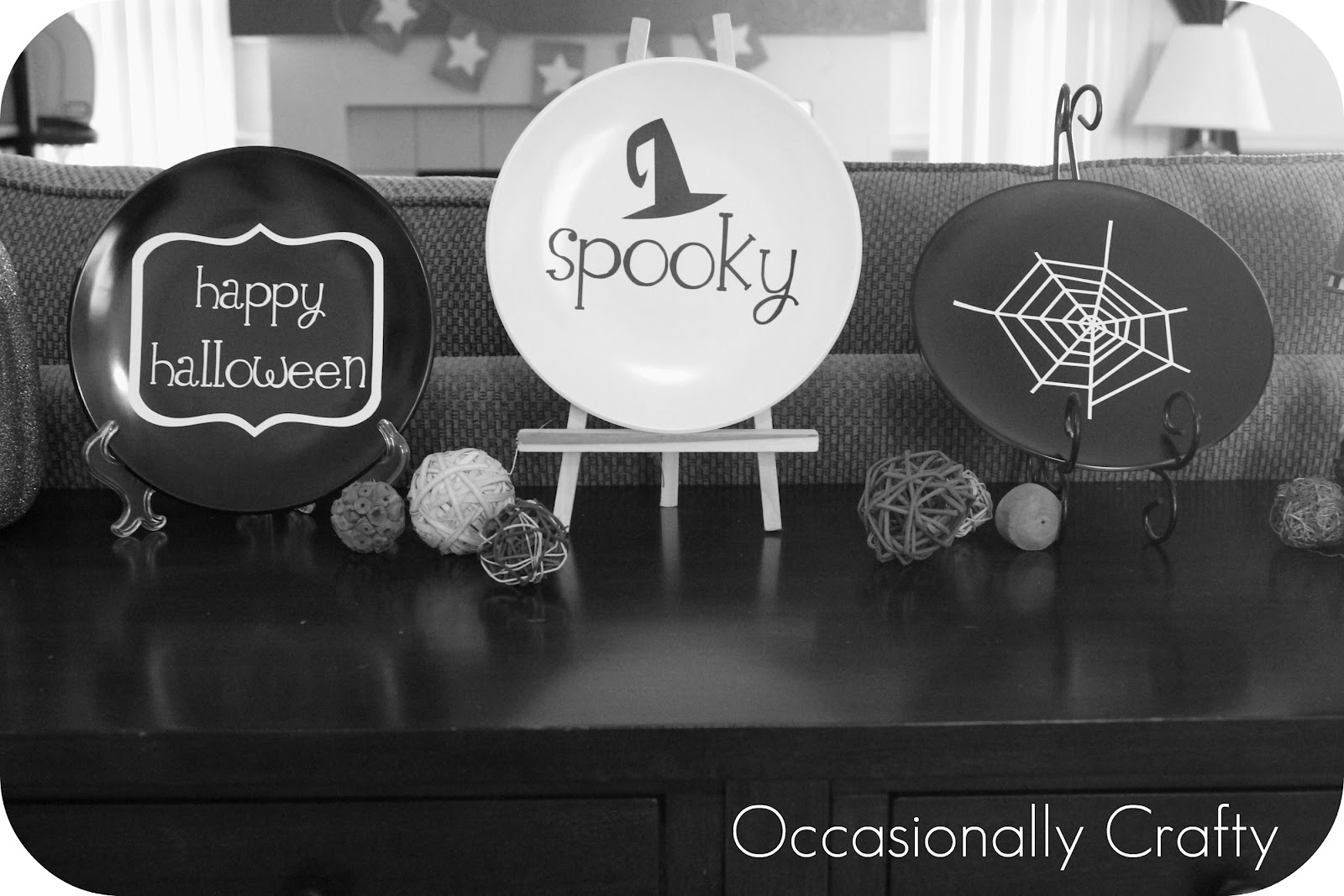 Halloween Vinyl Plates Inspired by Cupcake Toppers Occasionally