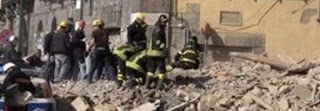 CROLLO PALAZZO A TARANTO CAUSA BOMBOLA DI GAS