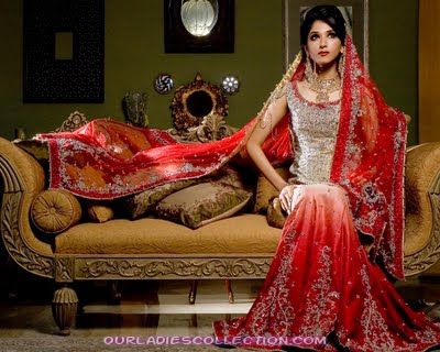 Fashion Dresses 2012 Pakistan on Bridal Dresses 2012 Latest Pakistani Fashion Bollywood Fashion
