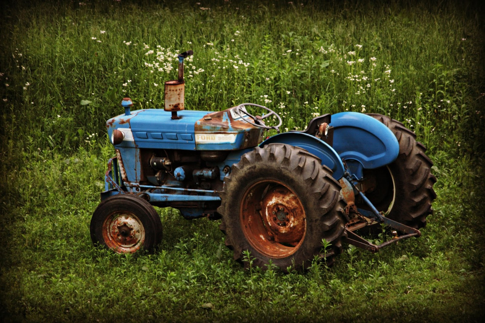 Two Bears Farm and the Three Cubs Steiner New Parts for Old Tractors