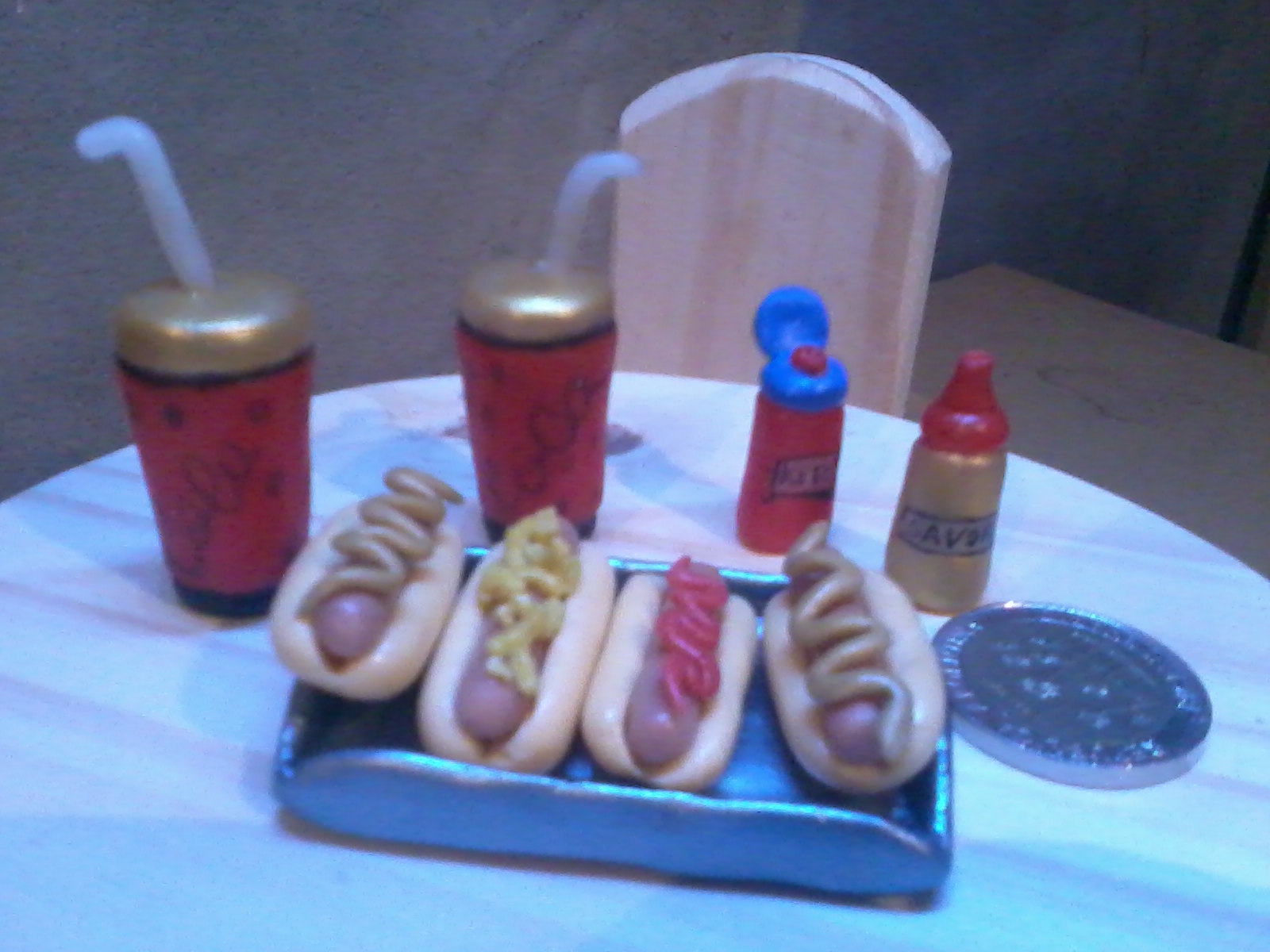 comida para barbie en porcelana fria