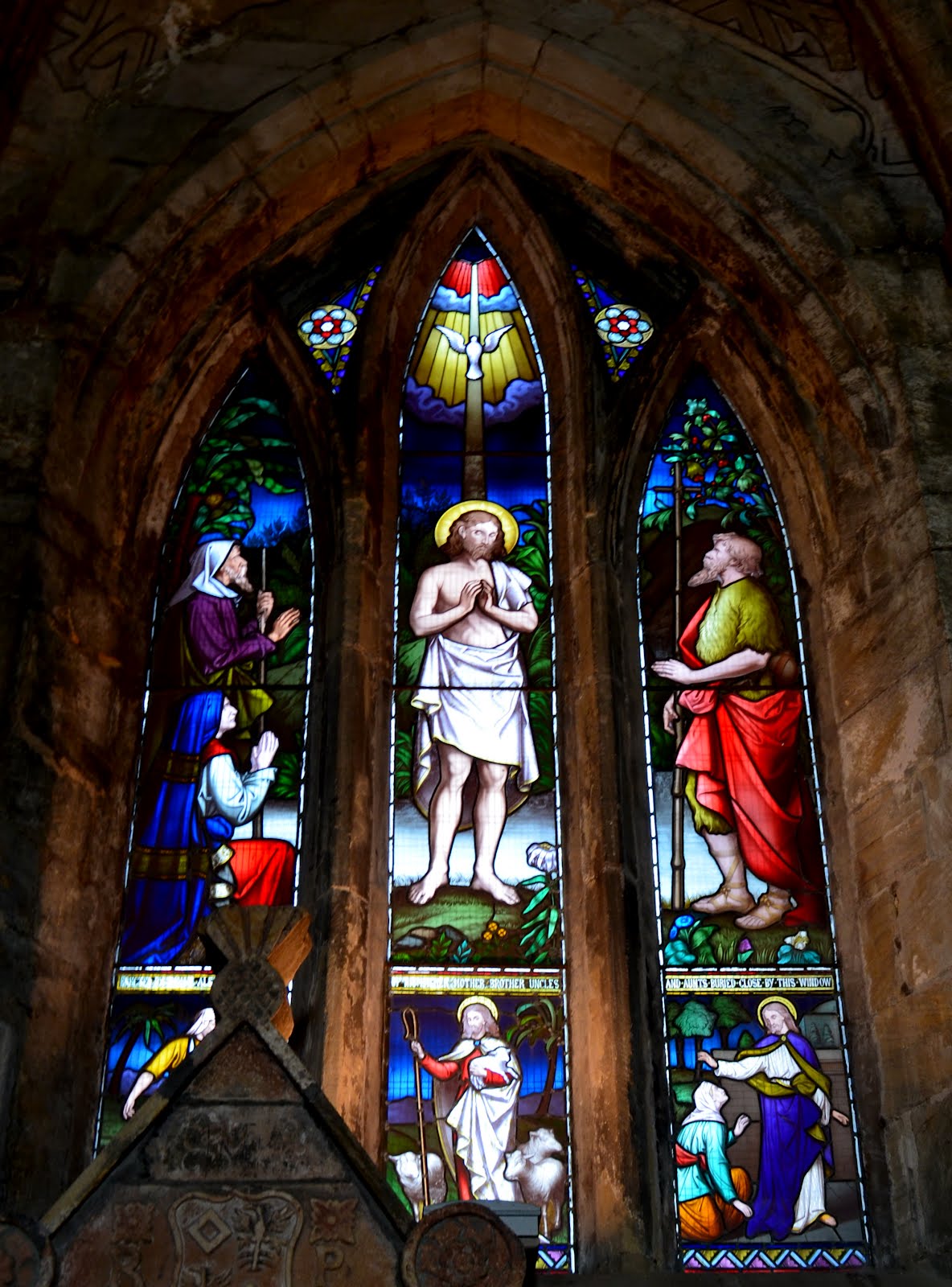Tour Scotland Photographs Tour Scotland Photographs Stained Glass