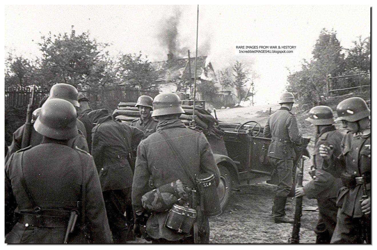 ILLUSTRATED HISTORY RELIVE THE TIMES Images Of War, History , WW2