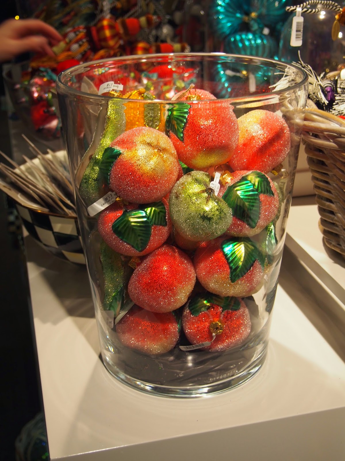 Christmas At Harrods & Cake At L'eto