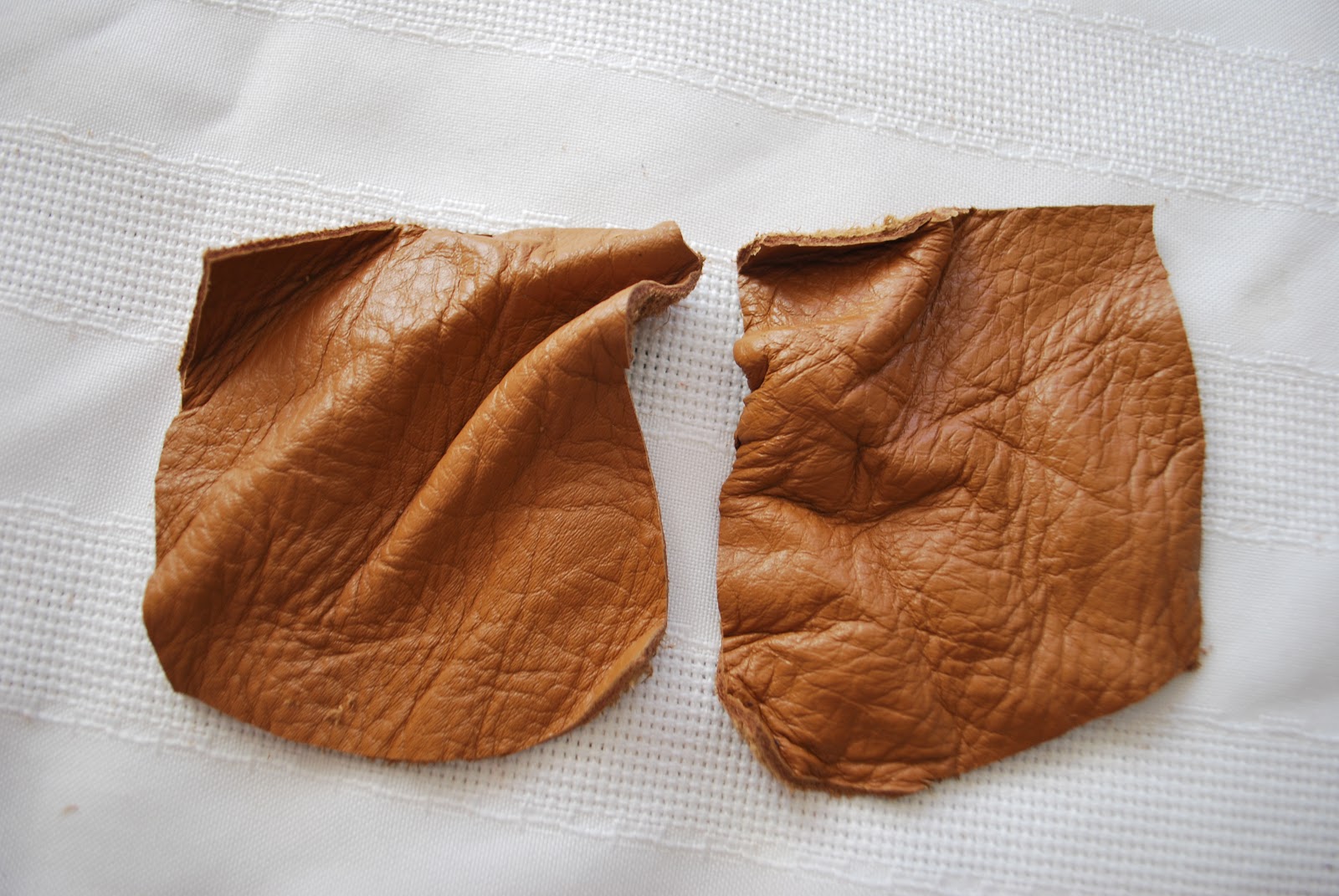 Crafty Tutorials Leather Pouch Necklace