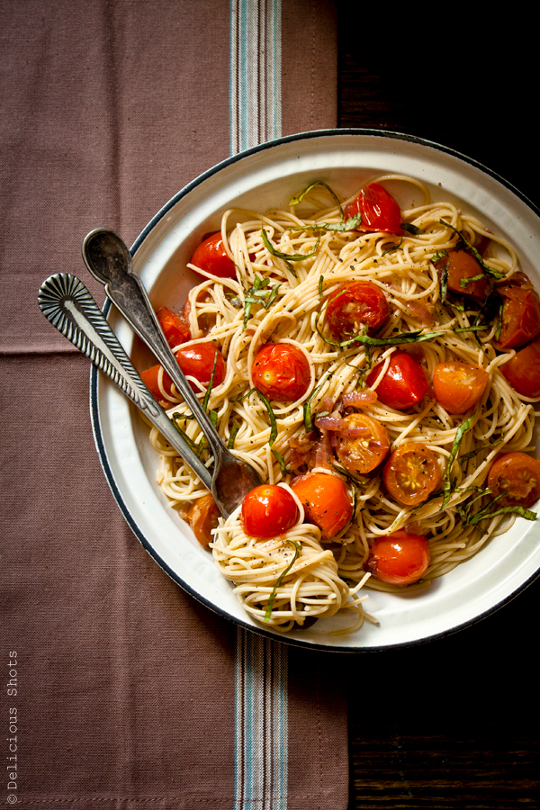 delicious shots Spaghetti with Grape Tomatoes