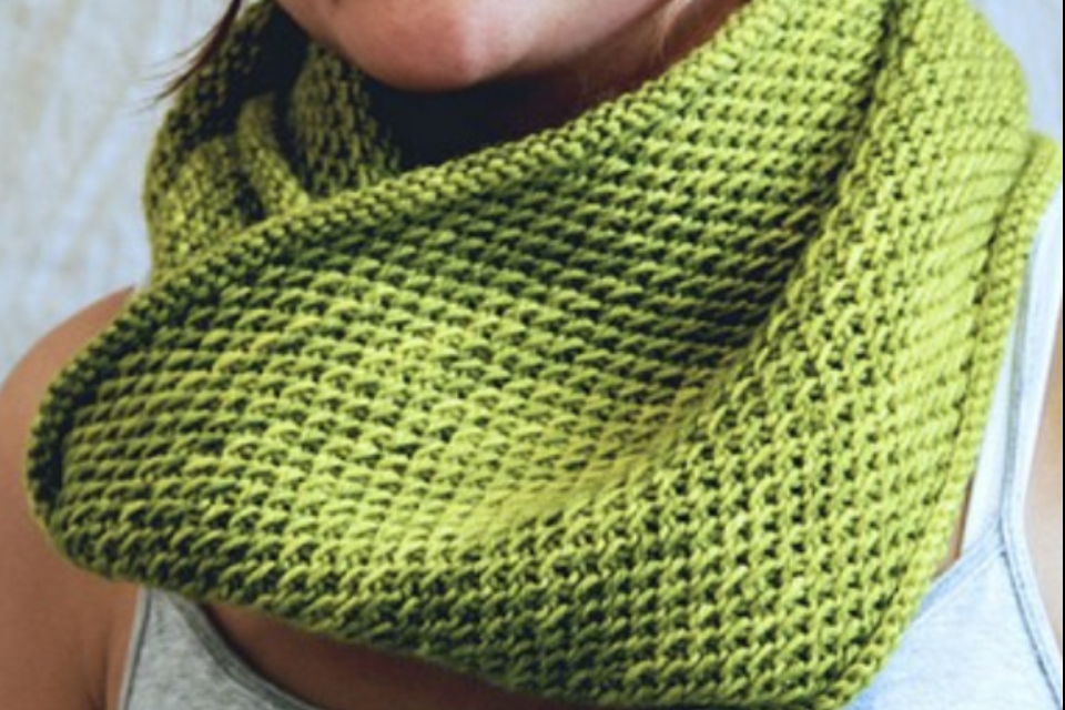 Free and Simple Knitting Patterns: Seed Stitch Tea Cozy by Churchmouse Yarns ...