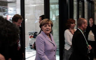  http://freshsnews.blogspot.com/2015/06/26-merkel-prepei-to-sabbato-na-uparksei-teliki-lusi.html